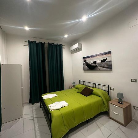 M2 Apartment ナポリ エクステリア 写真
