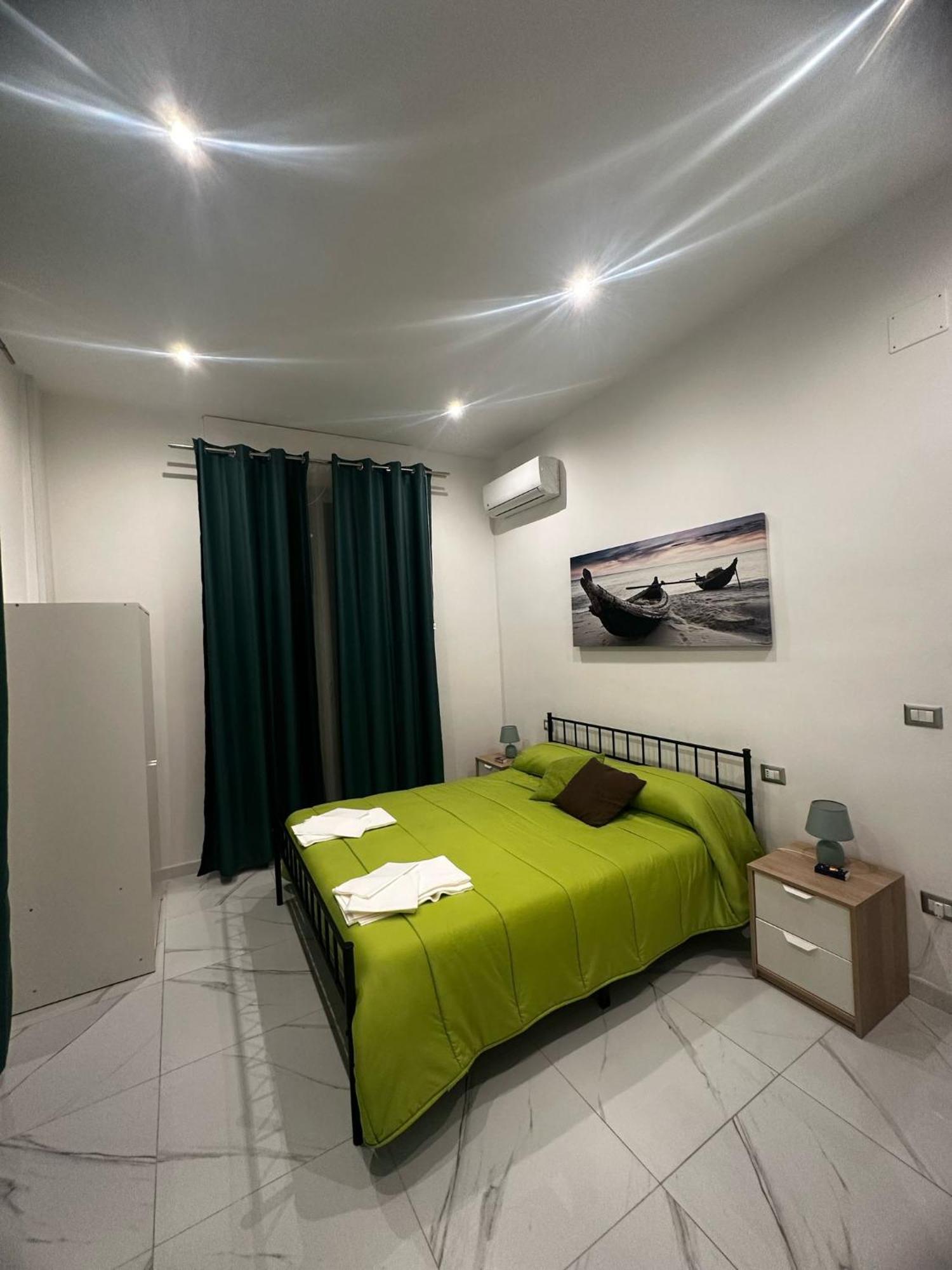 M2 Apartment ナポリ エクステリア 写真