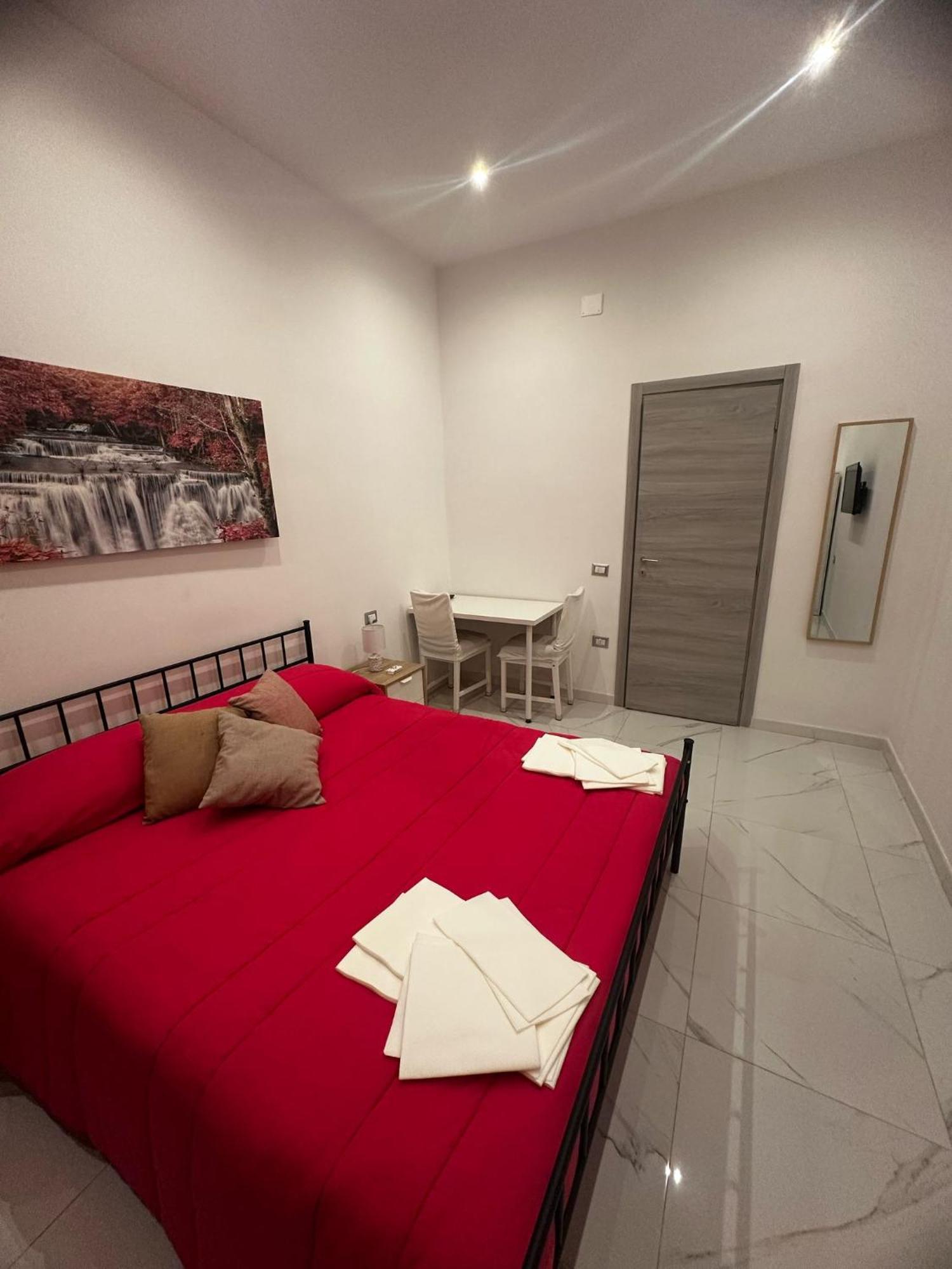 M2 Apartment ナポリ エクステリア 写真